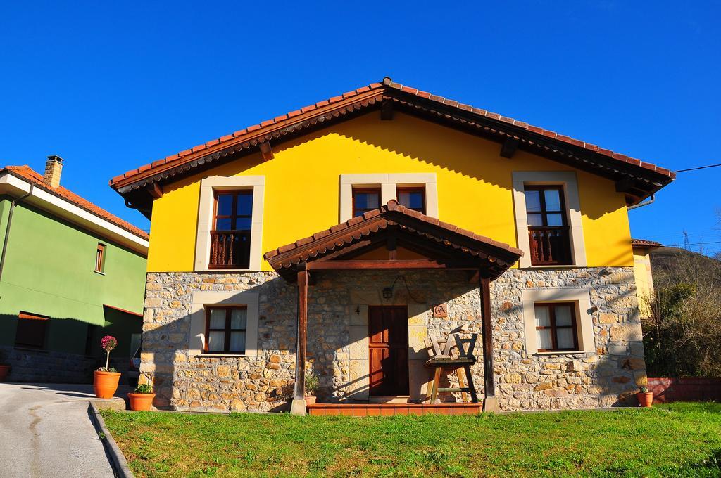 Penzion El Balcon De Onis La Robellada de Onis Exteriér fotografie